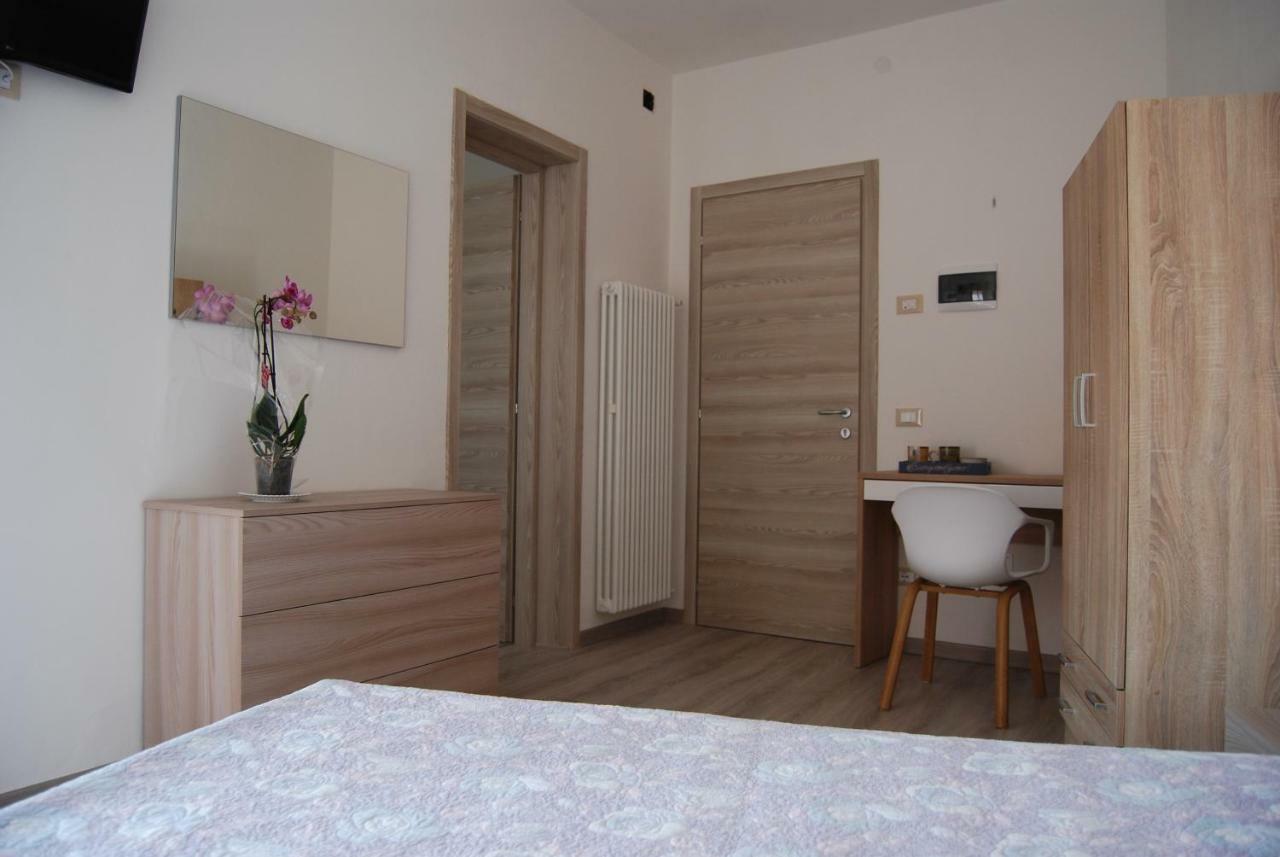 Corte Grazia San Zeno di Montagna Exteriör bild